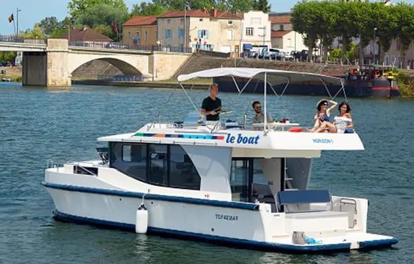 Travel Agent Le Boat