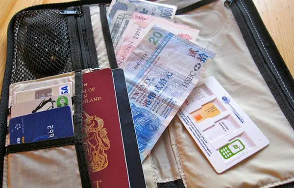 6 tips for getting through airports stress free 20 wallet