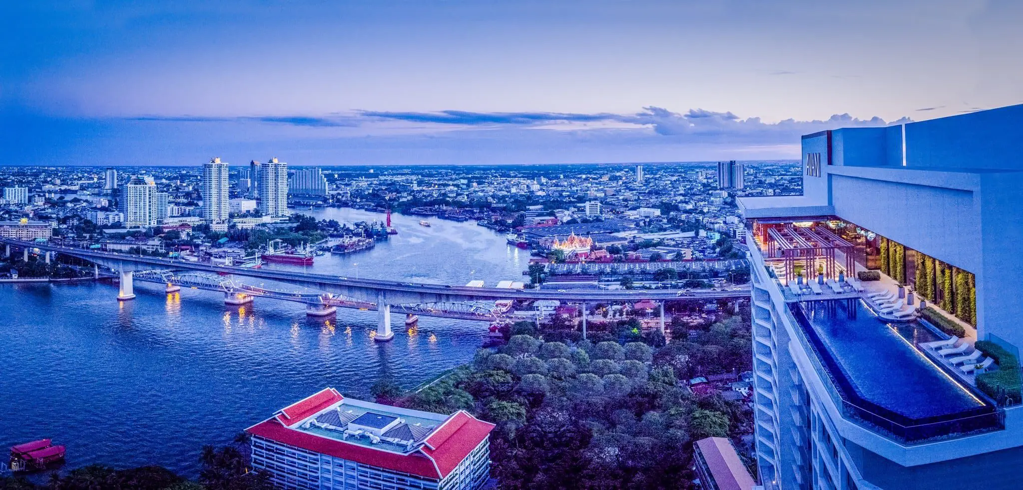 avani_riverside_bangkok_aerial_shot_twilight