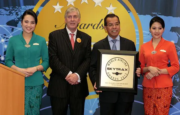 Smile High Club: Garuda Indonesia SYD-DPS Economy 6 sky