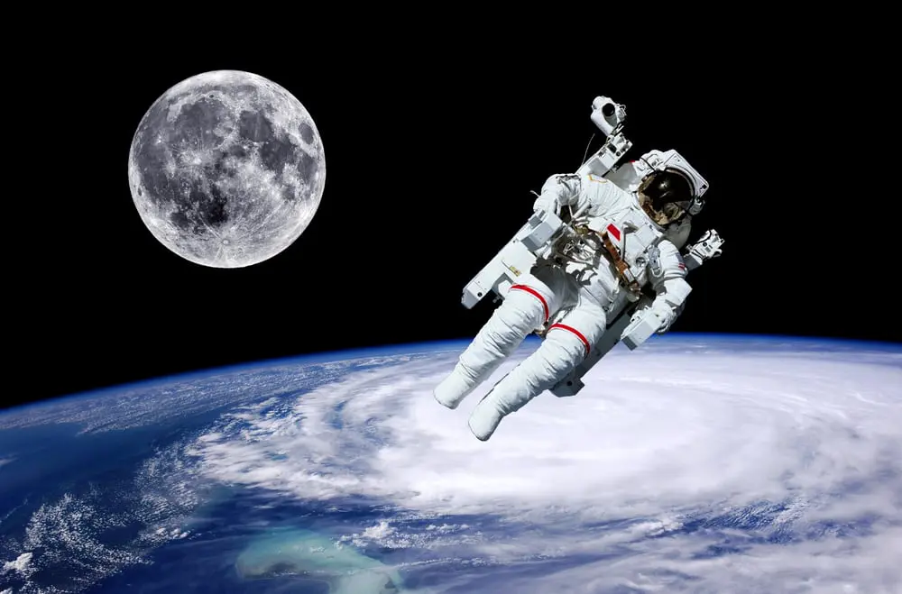 Travellers get excited about the race for space