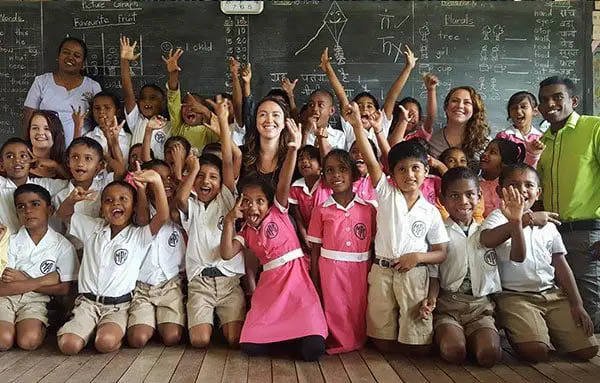 The Daily Travel Agent Bite: Fri 28 Oct 58 32