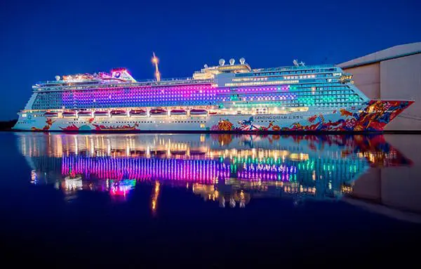 Memorabilia anyone? Crystal Cruises items to go under the hammer in May 1 Dream Cruises Genting Dream