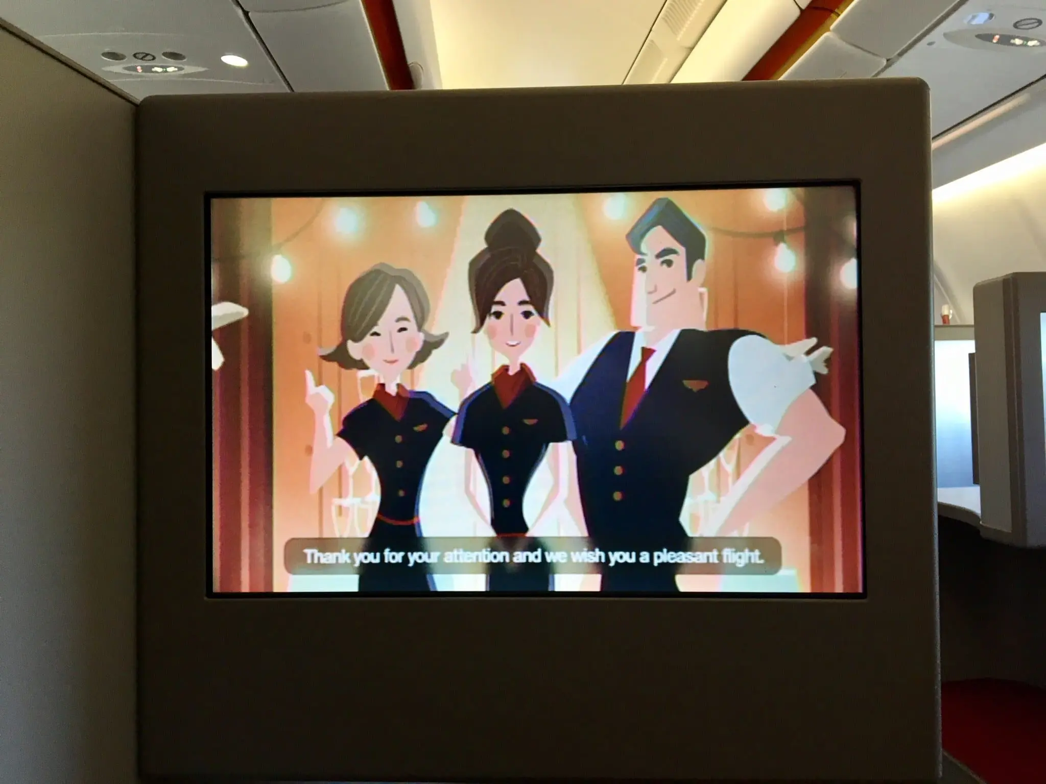 Smile High Club: Hong Kong Airlines OOL - HKG 14 Safety video