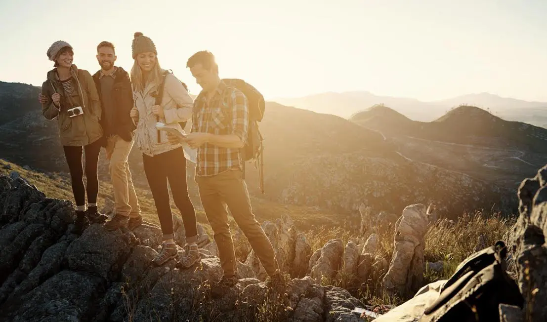 The Daily Travel Agent Bite: Mon 3 Oct 24 Travel Agent tid-trekking