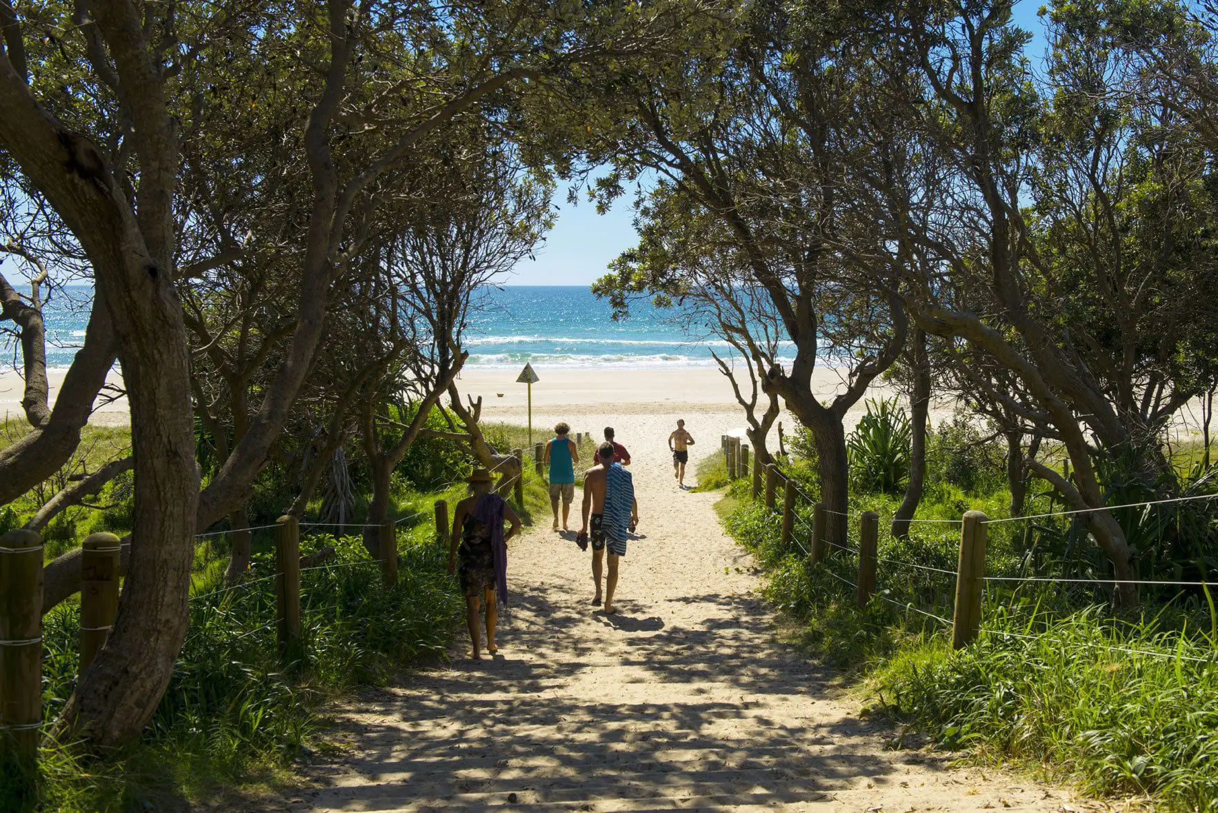 tallow-beach-entrance