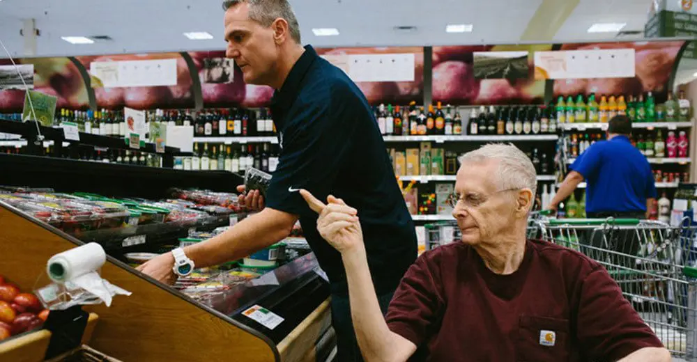 This new service is helping seniors travel the world