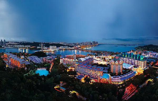 The Daily Travel Agent Bite: Fri 7 Oct 30 helloworld