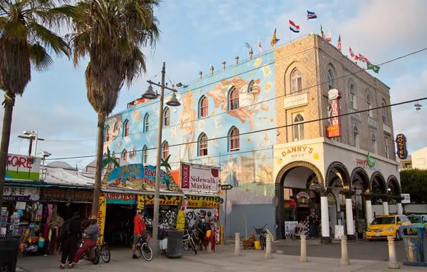 Los Angeles tells Aussie millennials to 'Get Lost' in a really fun way 12 venice-2