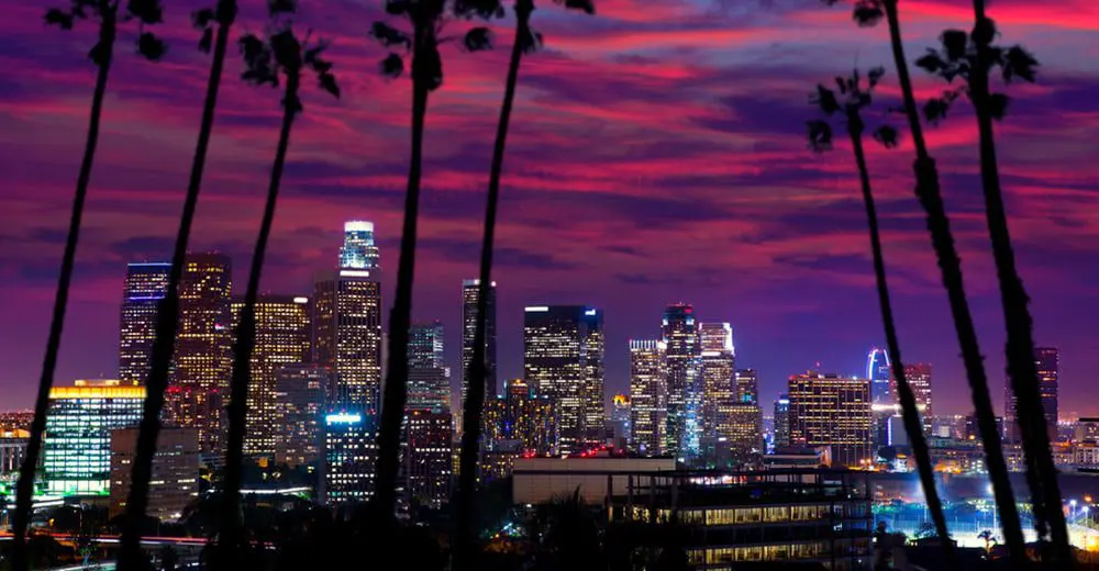 I may have found the best spot for a laid back night in Los Angeles - Hollywood Hookah Lounge