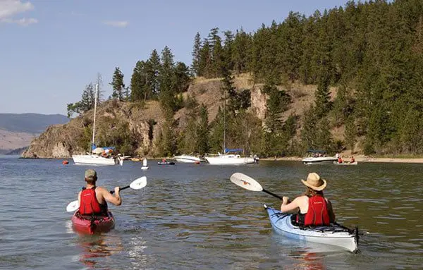 The Daily Travel Agent Bites: Wed 16 Nov 42 cad1