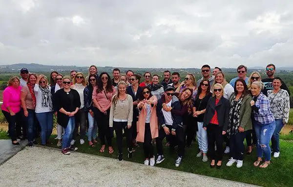 The Daily Travel Agent Bites: Fri 18 Nov 54 fe1