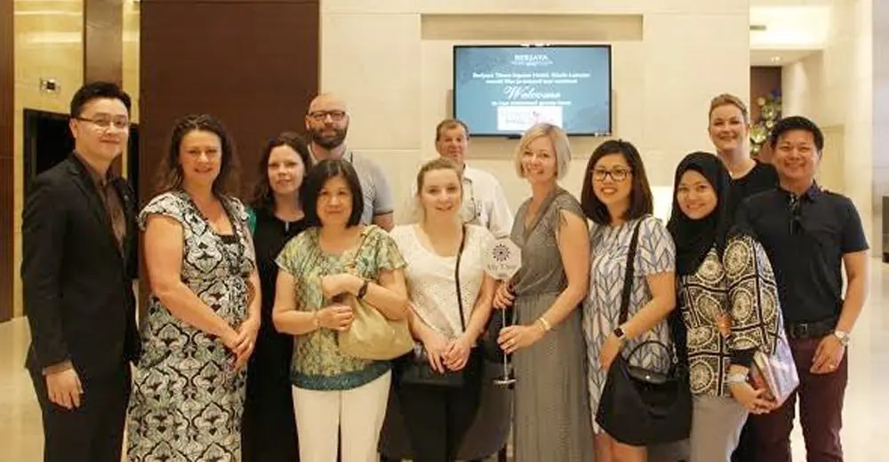 The Daily Travel Agent Bites: Wed 30 Nov