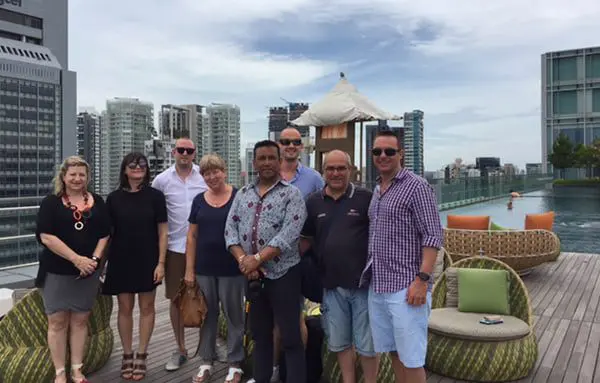 The Daily Travel Agent Bites: Fri 4 Nov 45 Travel Agent helloworld