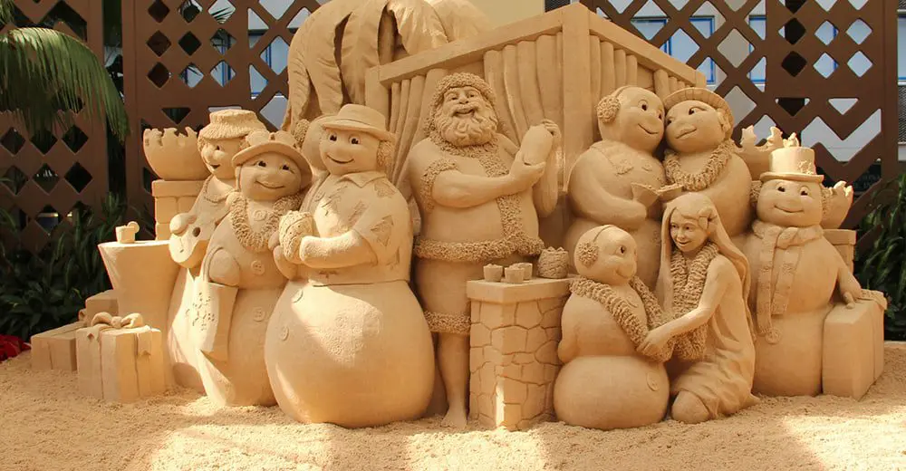 It's starting to look a lot like Christmas at Sheraton Waikiki