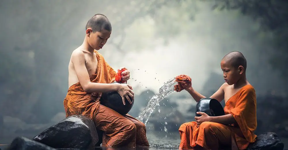 5 reasons to be excited about Wendy Wu Tours Deluxe Collection