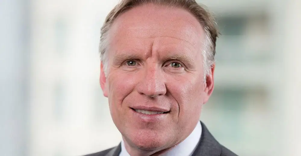 Who were this week's travel industry movers & shakers? Fri 18 Nov