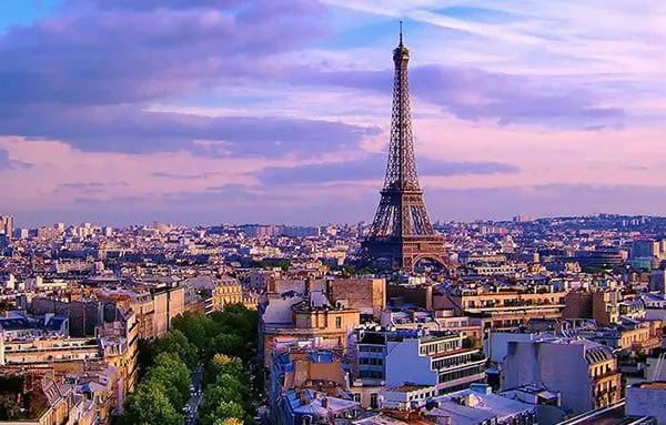 The Daily Travel Agent Bites: Mon 14 Nov 46 paris1