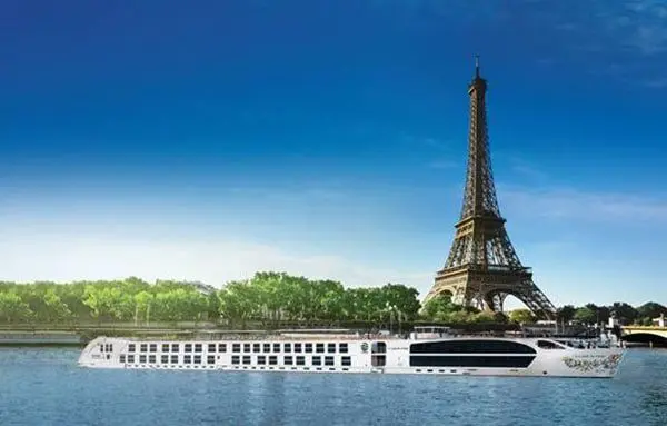 The Daily Travel Agent Bites: Fri 11 Nov 43 uniworld