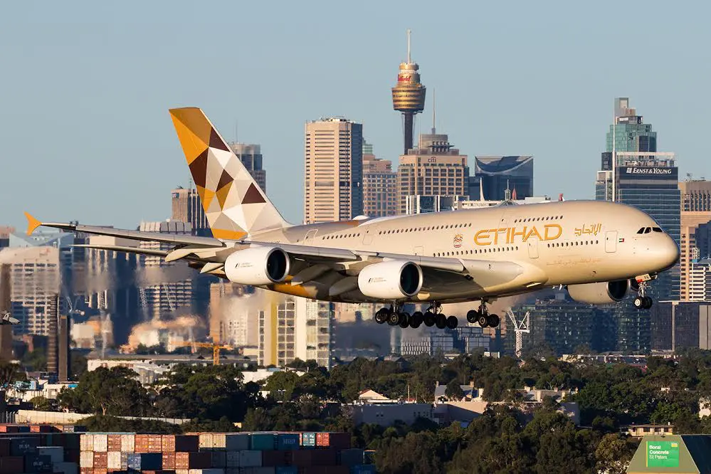 The Daily Travel Agent Bites: Tues 13 Dec 44 etihad-plane