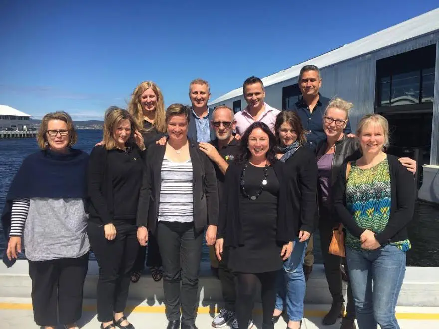 The Daily Travel Agent Bites: Mon 12 Dec 35 Travel Agent travelmanagers-in-tasmania