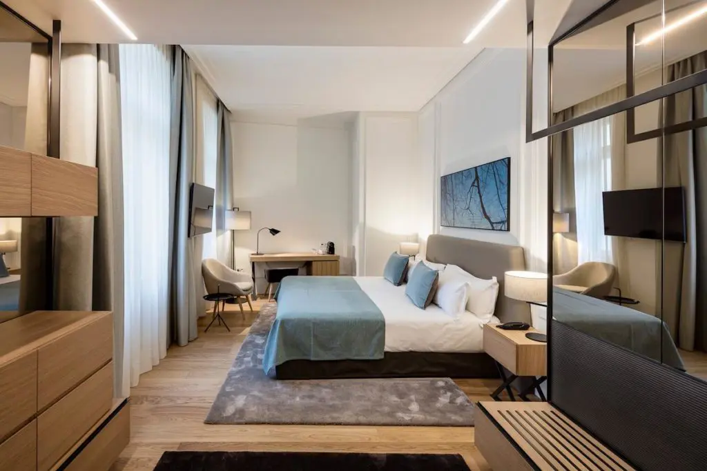 Tripadvisor names Travellers Choice top 10 hotels for 2017 67 Boho Prague Hotel-karryon