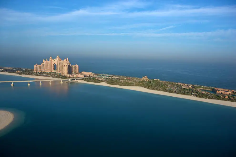 The Daily Travel Agent Bite: Fri 13 Jan 30 Atlantis Dubai