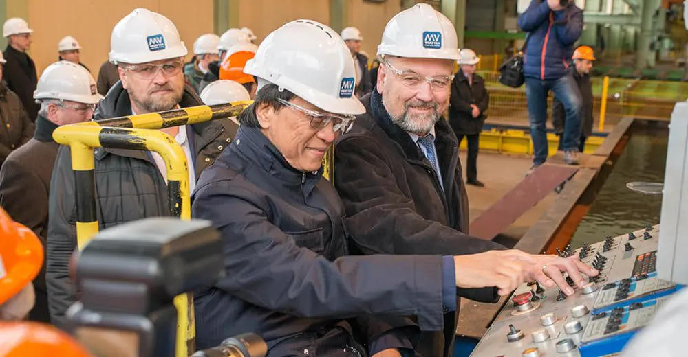 The Daily Travel Agent Bite: Tues 10 Jan 36 crystal-cruises