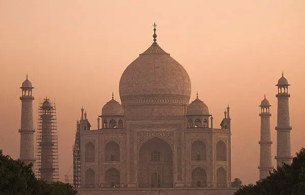 taj1
