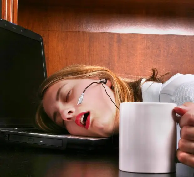 4 healthwise snacks to supercharge everyone in the office 4 Sleep-deprived-karryon