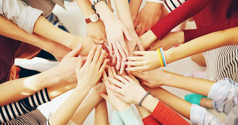 Ever wondered what Recruiters and Employers look for on resume's? 16 healthwise-team-karryon