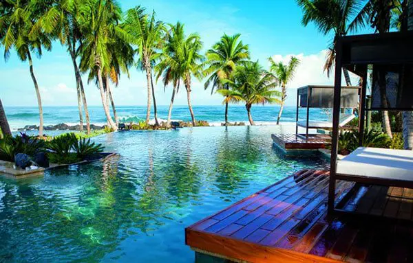 The Daily Travel Agent Bite: Thurs 23 Feb 46 vt