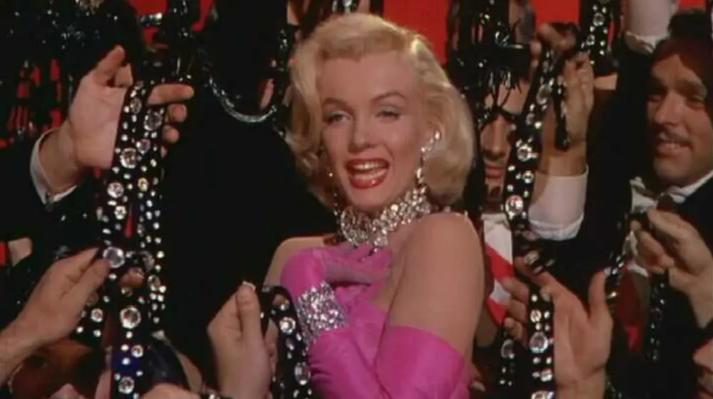 Two more Spencer Travel employees join the 'Diamond Club'