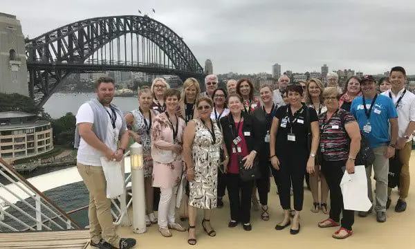 The Daily Travel Agent Bite: Fri 31 Mar 50 itravel