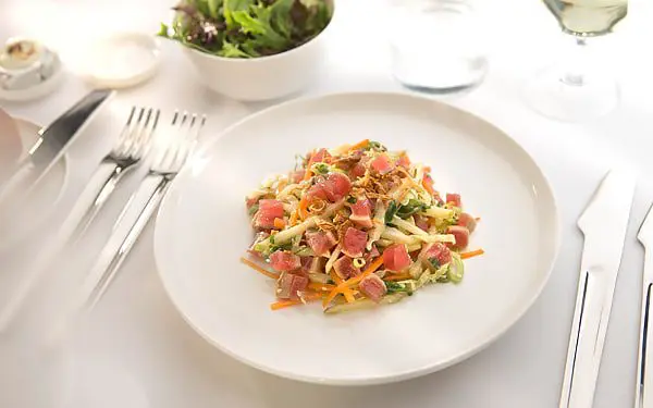 Qantas and Neil Perry celebrate 20 years of mile high foodie lovin' 9 neilperry-karryon-qantas5