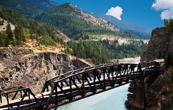 Top 5 photo opportunities along Rocky Mountaineer's First Passage to the West 20 rok3