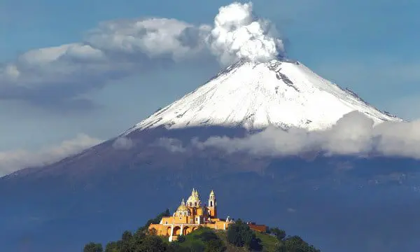 The Daily Travel Agent Bite: Thurs 30 Mar 42 volcano