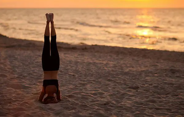 5 yoga poses for the modern Travel Agent 2 yoga1