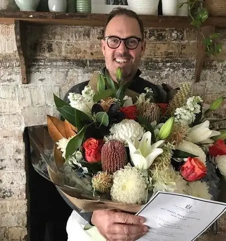 The Daily Travel Agent Bite: Thurs 6 Apr 43 1