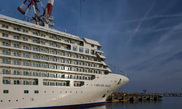 The Daily Travel Agent Bite: Wed 5 Apr 40 Silver Muse