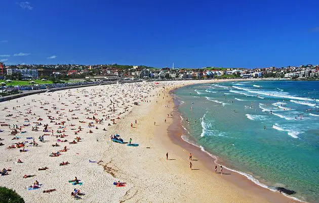 Travel fail: Teen ends up in Sydney, Nova Scotia not Sydney Australia 2 australia-sydney-best-sydney-beaches-bondi-beach