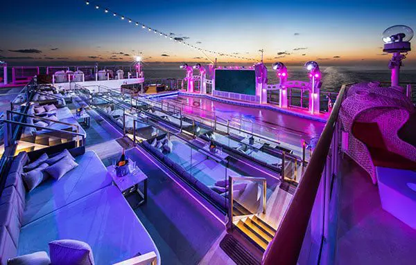 Cruise ships are boring? Nah, not this one... 27 gr3