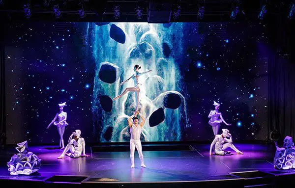 Cruise ships are boring? Nah, not this one... 26 gr5