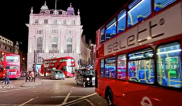 karryon-visitbritain4