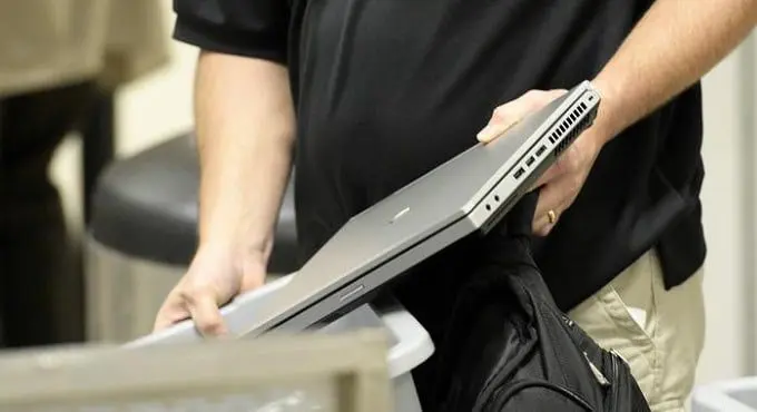 laptop-ban-on-flights-middle-east-came-effect
