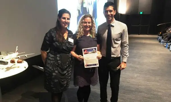 Travel Agents help Qantas & Emirates celebrate their four-year anniversary 15 Qantas Emirates 2