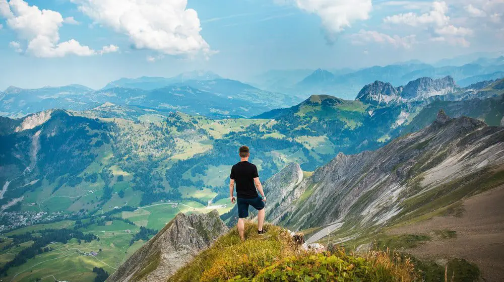 JAPAN, SWITZERLAND & MORE: WHERE TO GET THE MOST OUT OF THE AUSSIE $$$ RIGHT NOW 14 Switzerland feature