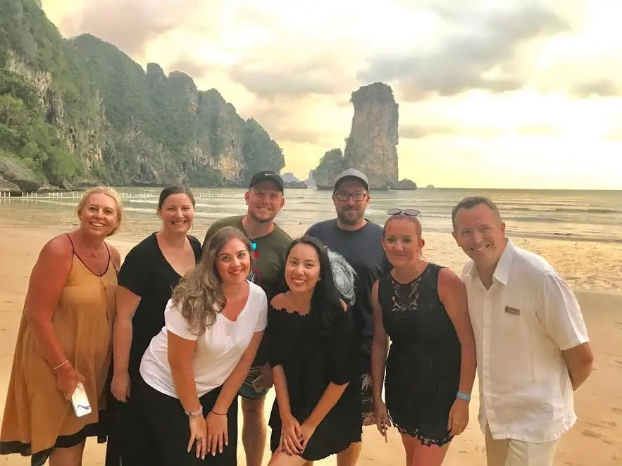 Weekly Travel Agent Bite: 24 May 53 Thailand