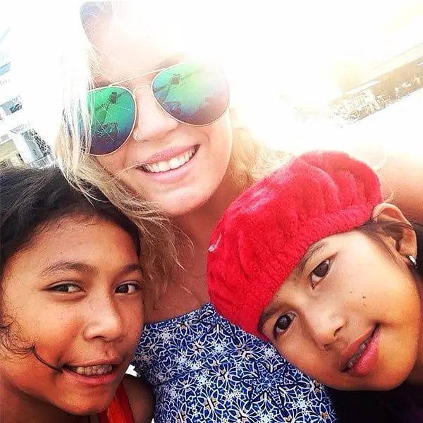 WHAT I LEARNED ABOUT MYSELF WHEN I FELL OFF A SCOOTER IN CAMBODIA 8 olivia-cambodia