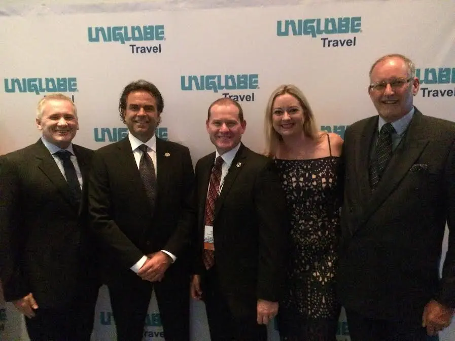 Travel Agents spotted cruising in Croatia & lazing around in Cancun 30 Magellan